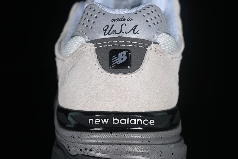 New Balance 990v3 [M990BY3]