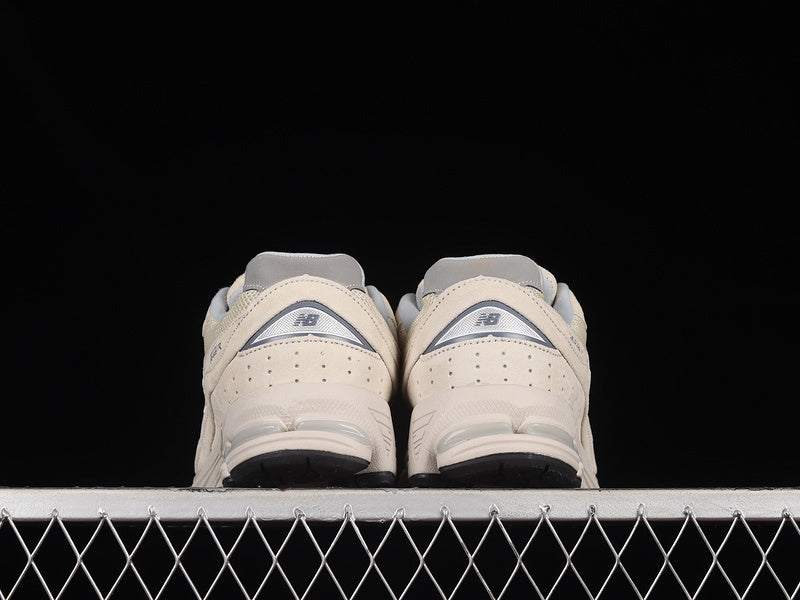 New Balance 2002R [ML2002RE]