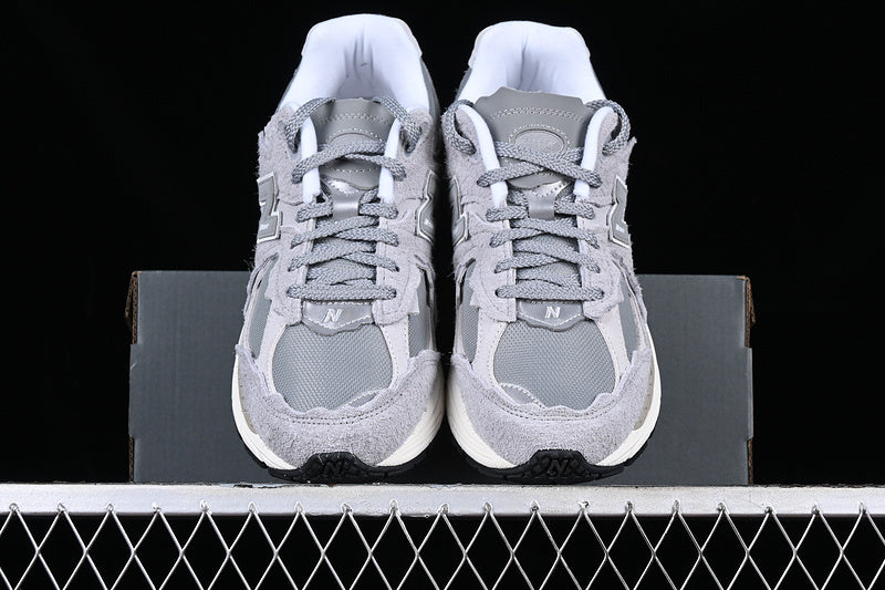 New Balance 2002R Protection Pack [M2002RDM]