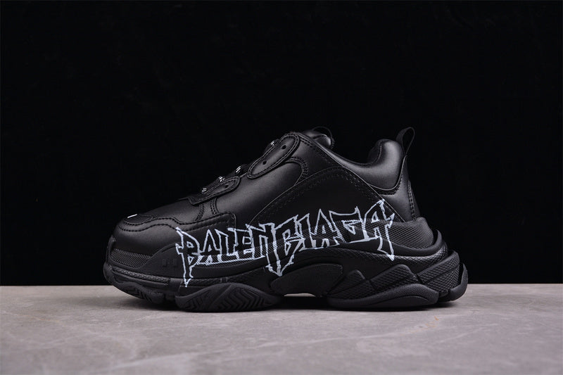 Balenciaga Triple S Sneaker [W2W2FAY9017]