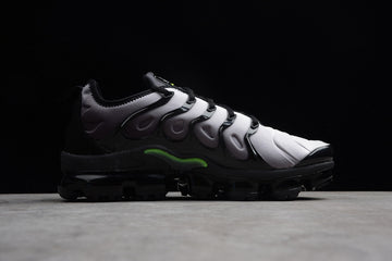 Nike Air VaporMax Plus [924453-009]