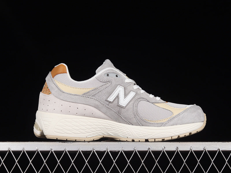 New Balance 2002R [M2002RSB]