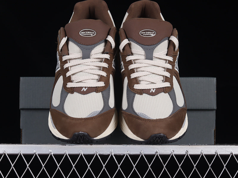 New Balance 2002R [M2002RHS]