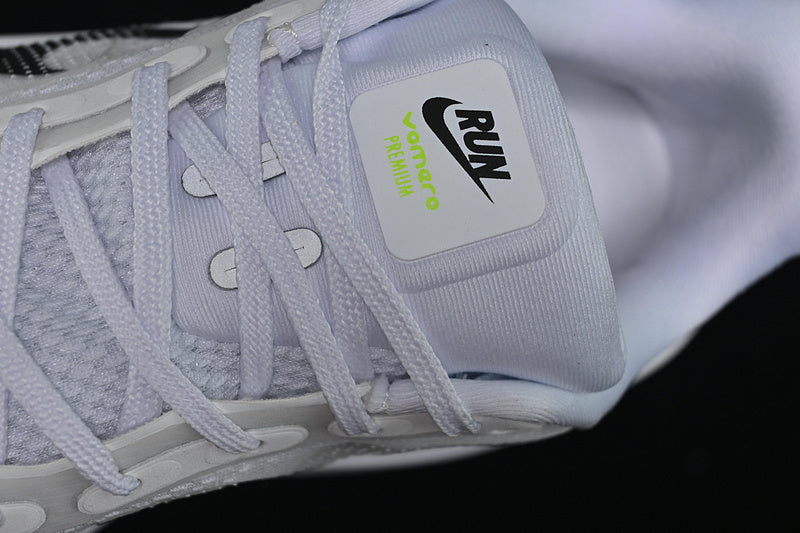 Nike Air Zoom Vomero Premium [HQ2050-300]