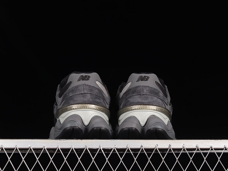 New Balance 9060 [U9060BLK]