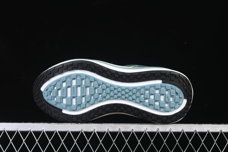 Nike Zoom Vomero Plus [HV8150-300]