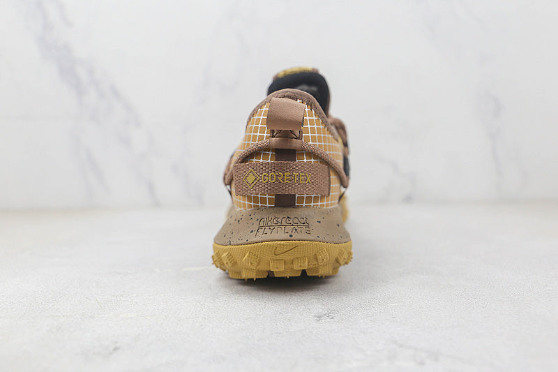 Nike ACG Mountain Fly Low GTX SE [DD2861-007]