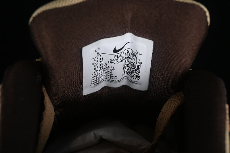 Nike Air Max 90 [FB9658-200]