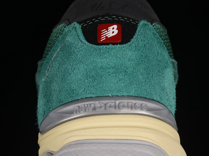 New Balance 990v3 [M990GG3]