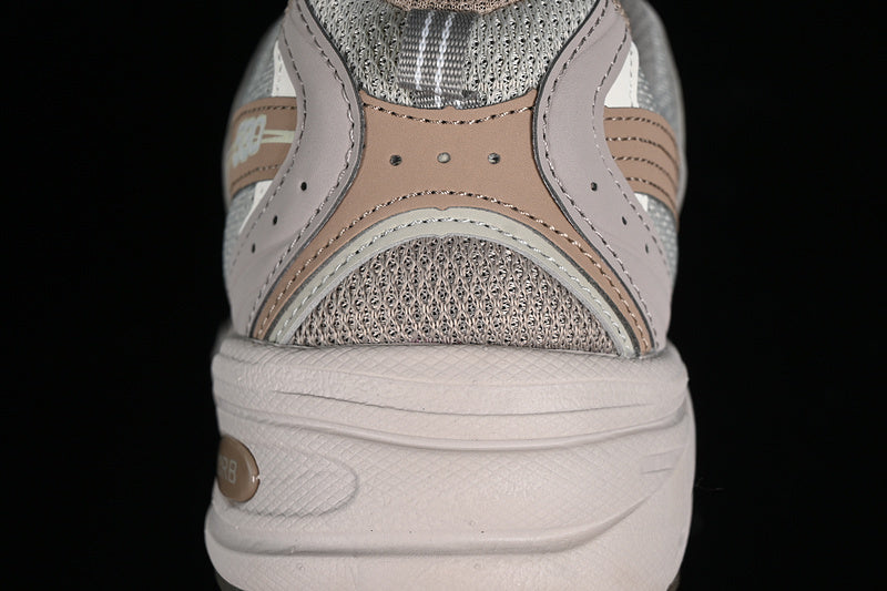 New Balance 530 [MR530KOB]