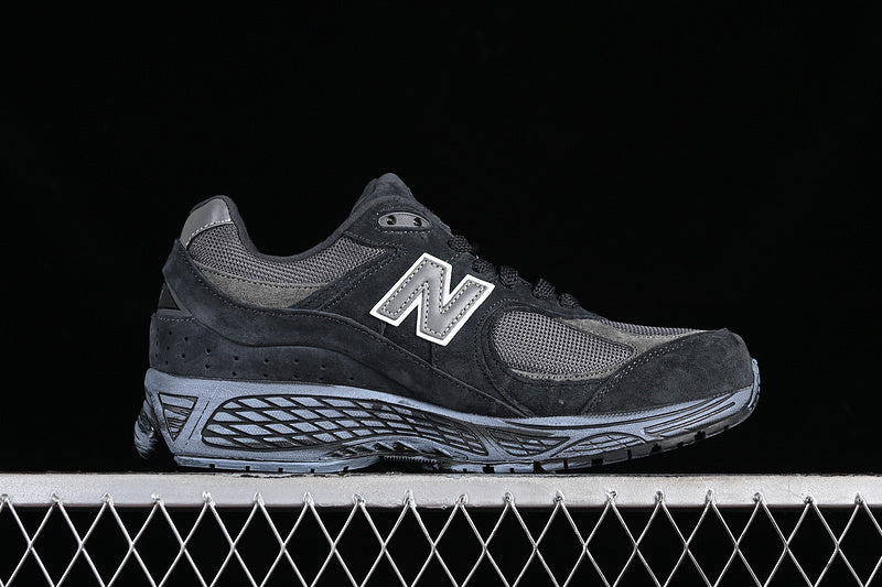 New Balance 2002R [M2002RBV]