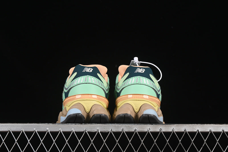 New Balance 9060 [U9060TMA]