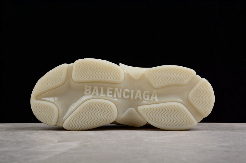 Balenciaga Triple S 3.0 Sneakers [W1GB60315]