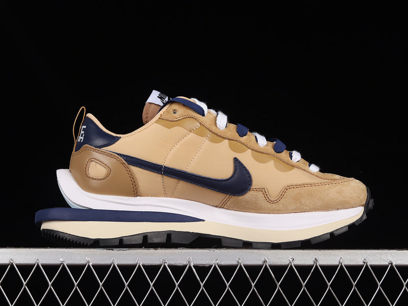 Nike x Sacai VaporWaffle [DD1875-200]