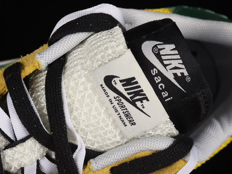 Nike x Sacai VaporWaffle [CV1363-700]