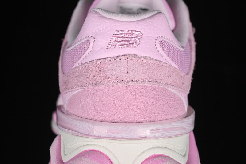 New Balance 9060 [U9060APP]