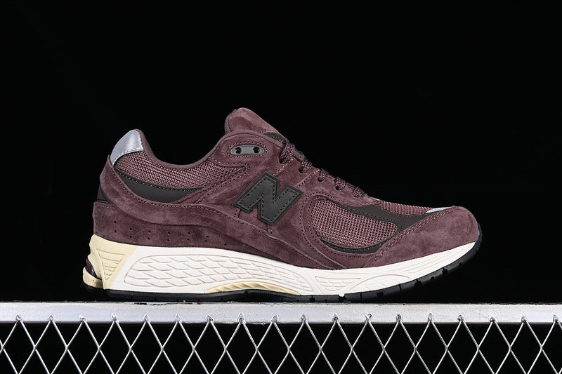 New Balance 2002R [M2002RCD]
