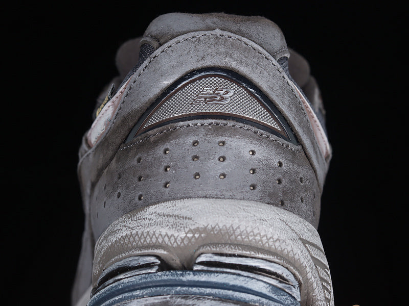 New Balance 2002R [ML2002RXA]