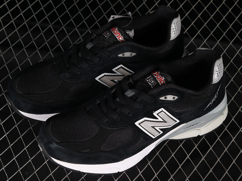 New Balance 990v3 [M990BS3]