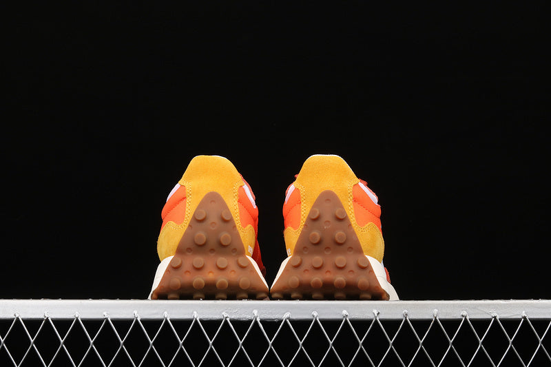 New Balance 327 [MS327CLA]