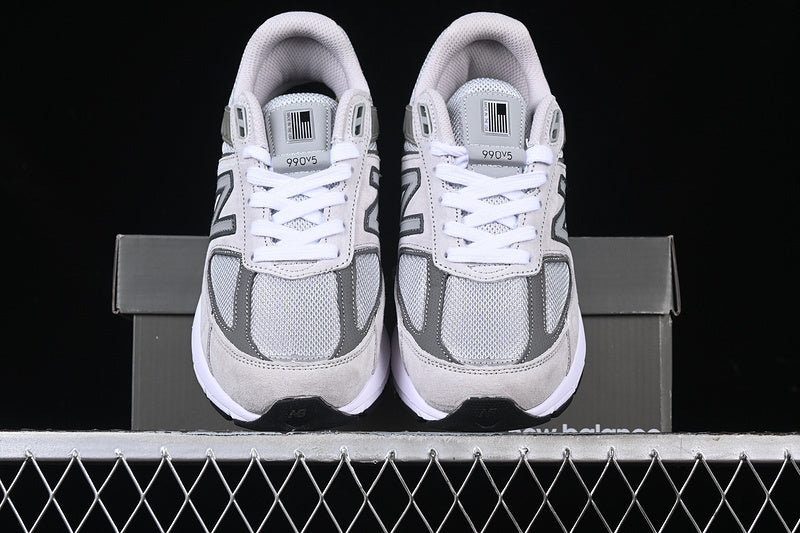 New Balance 990v5 [M990GL5]