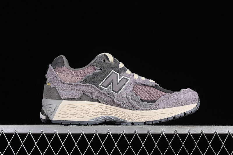 New Balance 2002R [M2002RDY]