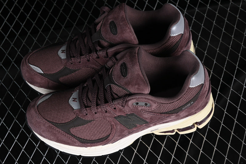 New Balance 2002R [M2002RCD]