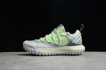 Nike ACG Mountain Fly Low [DJ4030-001]