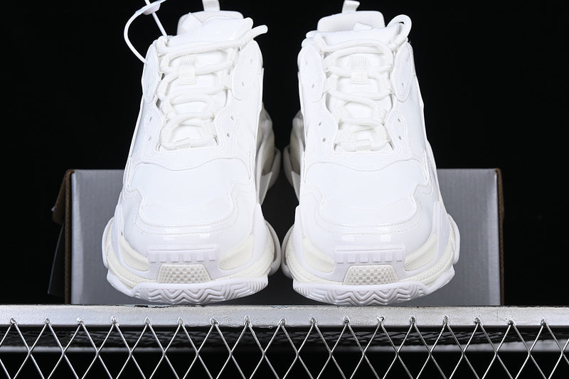 Balenciaga Triple S [W2PAA9000]