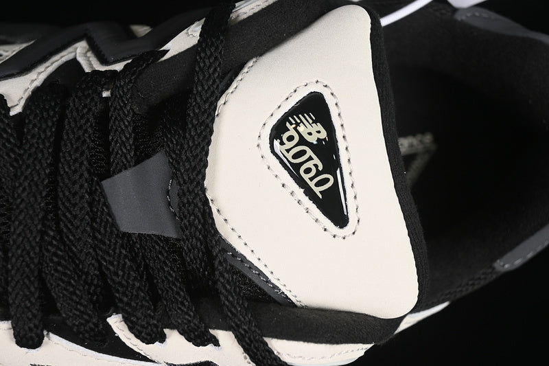 New Balance 9060 [U9060ZBS]