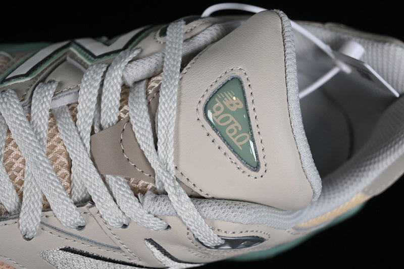 New Balance 9060 [U9060GCB]