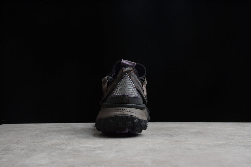 Nike ACG Mountain Fly Low [DC9045-200]