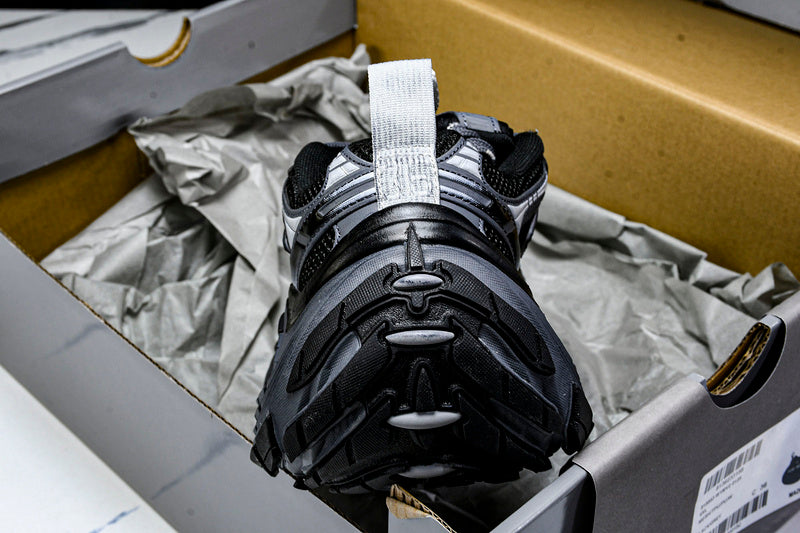 Balenciaga 6XL Sneaker [W2MV29511]