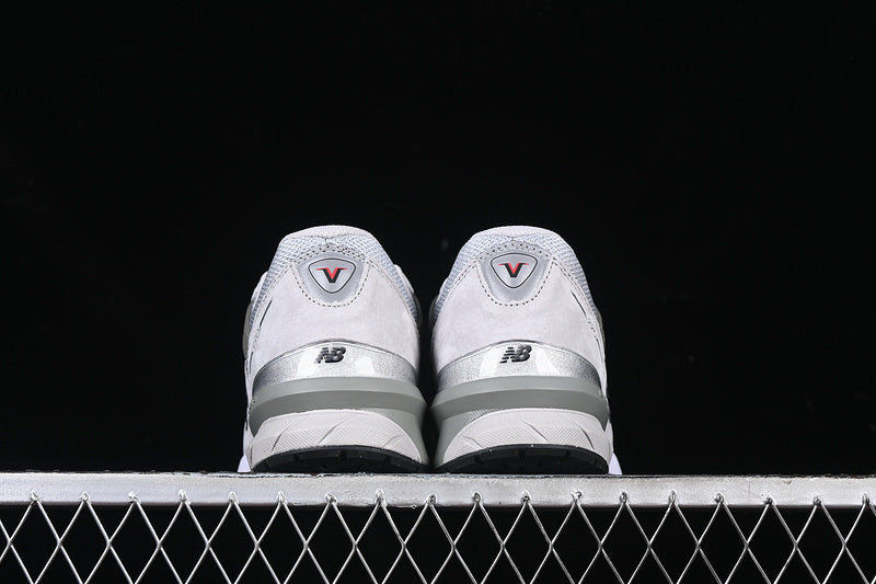 New Balance 990v5 [M990GL5]