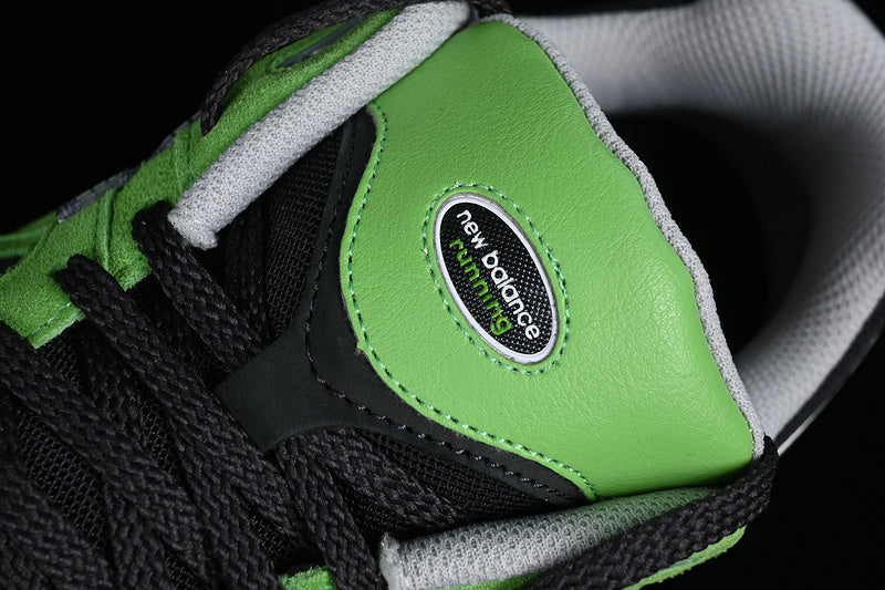 New Balance 2002R “Good Vibes Pack” [M2002RGZ]