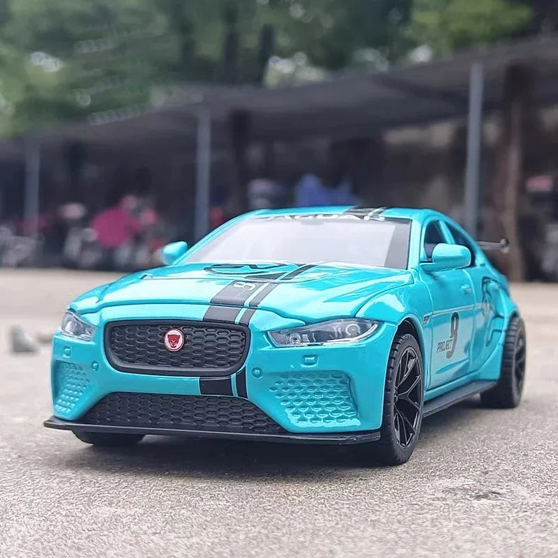 1:32 Jaguar Sports Car Project 8