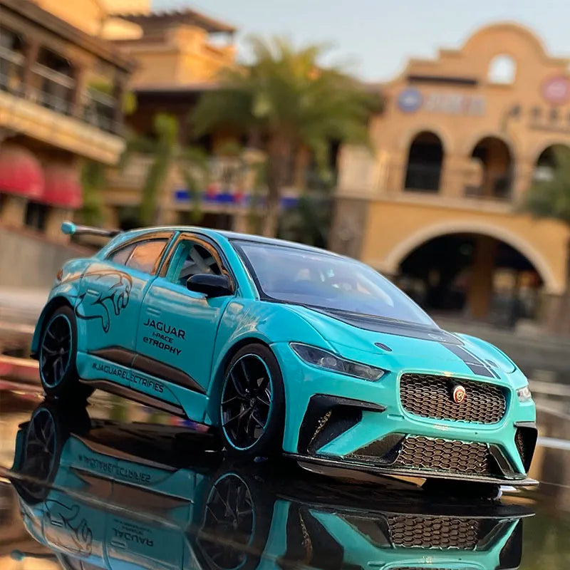 1:32 Jaguar I-PACE