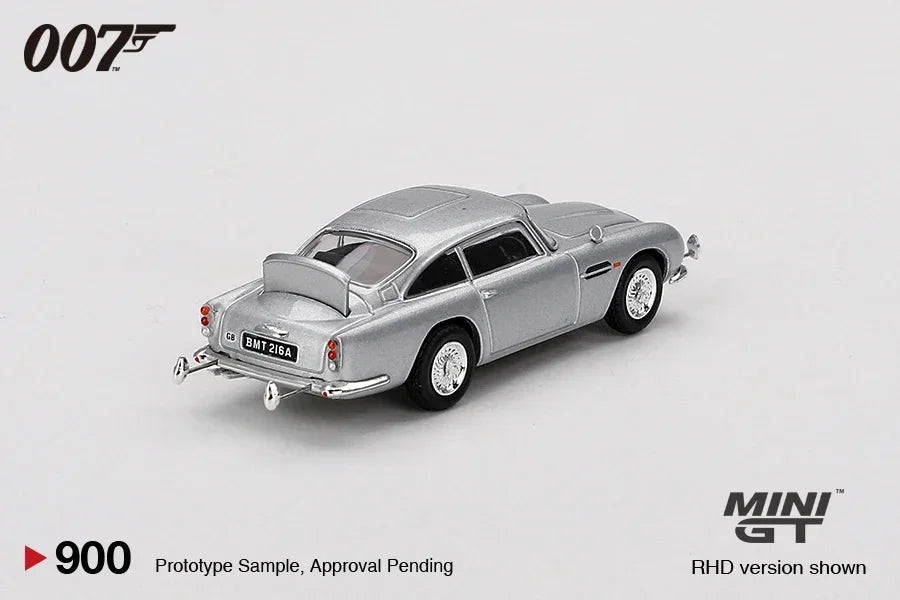 1:64 Aston Martin DB5 “Goldfinger / Thunderball”