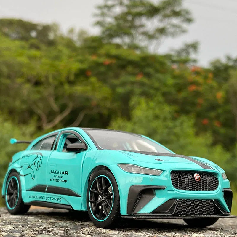 1:32 Jaguar I-PACE