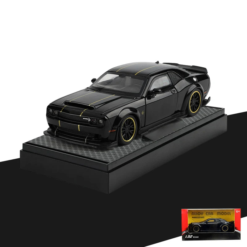 1:32 Dodge Challenger SRT Hellcat Redeye