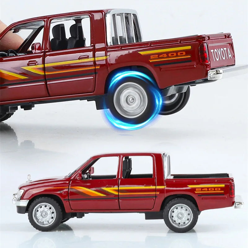 1:32 Toyota Hilux Pickup