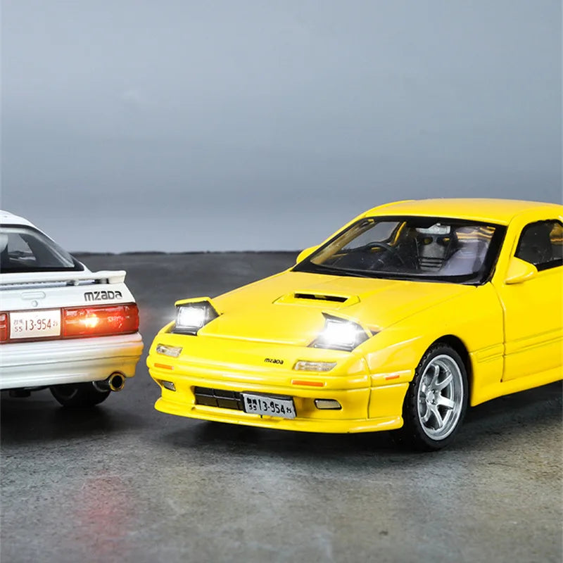1:32 Mazda RX-7