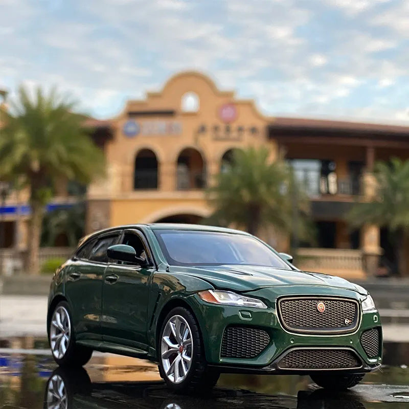 1:32 Jaguar F-PACE SUV