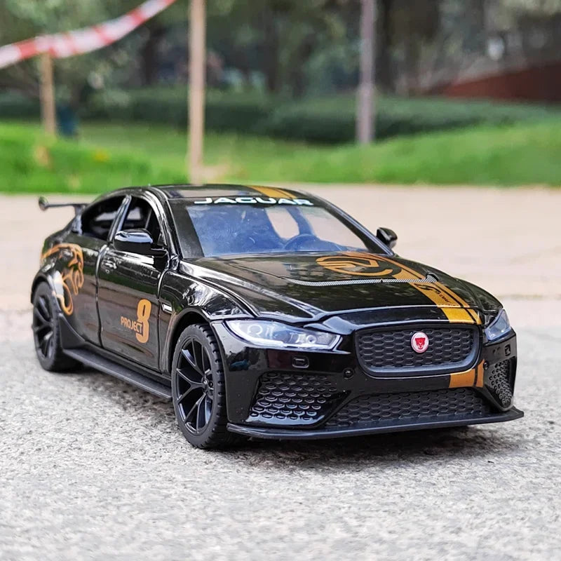 1:32 Jaguar Sports Car Project 8