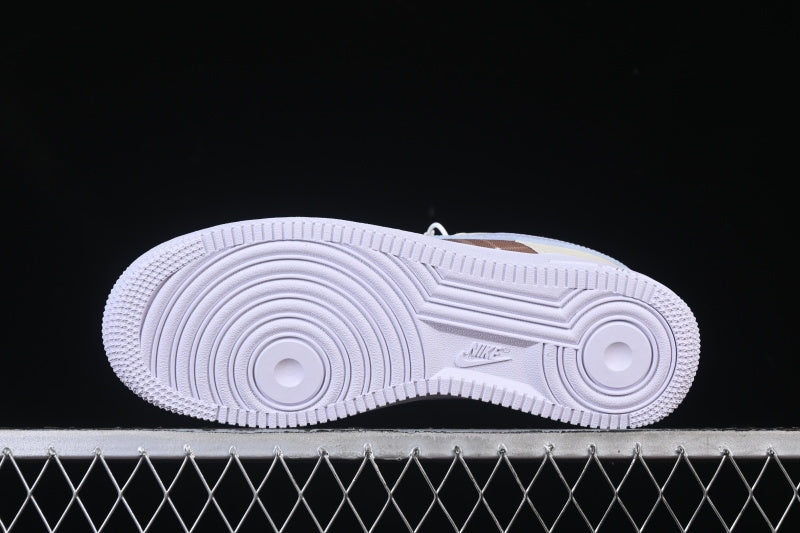 NIKE AIR FORCE 1 07 LOW