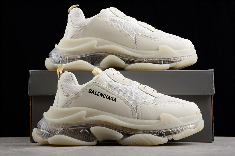 Balenciaga Triple S 3.0 Sneakers [W1GB60315]