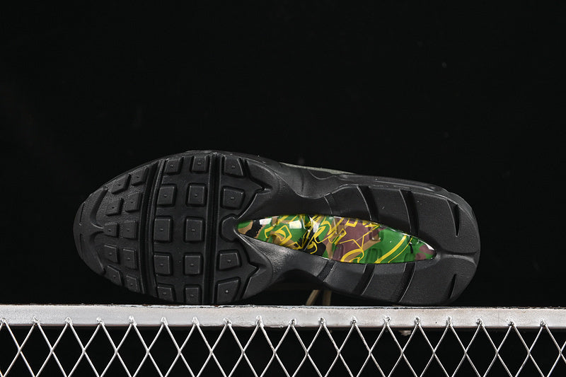 Nike Air Max 95 [FB2709-300]