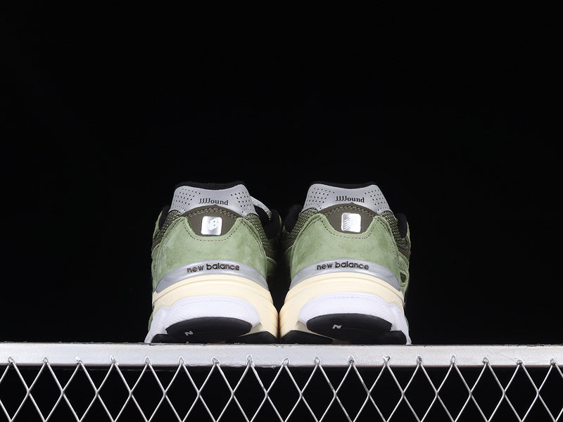 New Balance 990v3 [M990JD3]