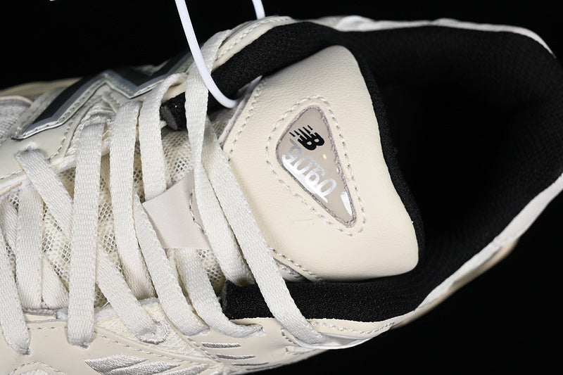 New Balance 9060 [U9060DUA]