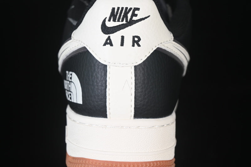 Nike Air Force 1 ’07 Low [SM6188-114]